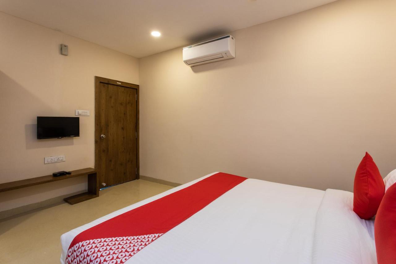 Oyo 75956 Hotel Grand Rourkela Экстерьер фото