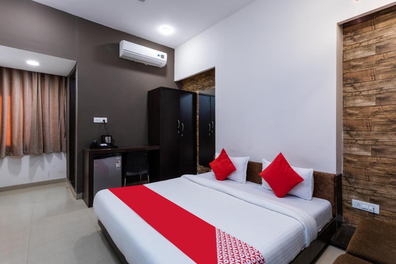 Oyo 75956 Hotel Grand Rourkela Экстерьер фото